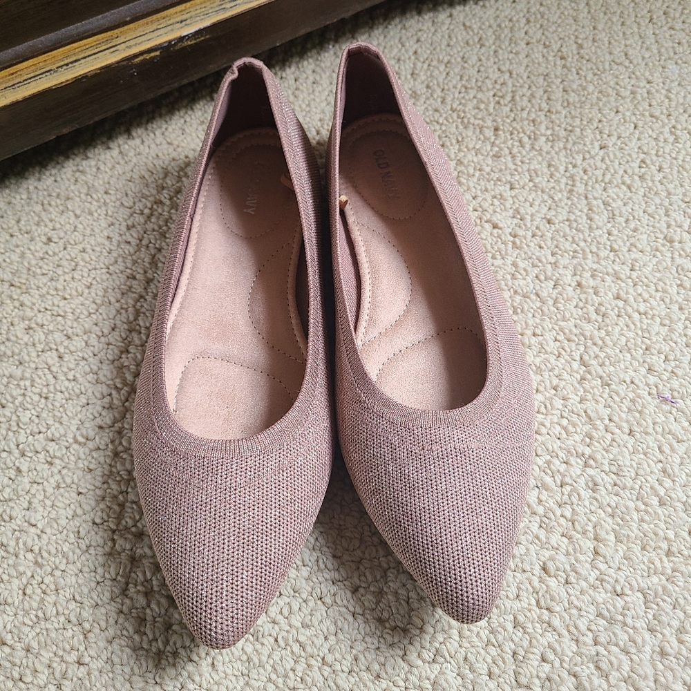 NWOT Old Navy Metallic Flats Size 9